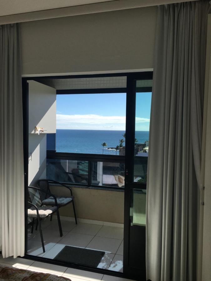 Beira Mar Rio Vermelho 02 Apartamento *